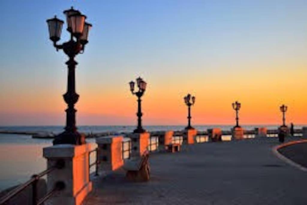 Beautiful Bari Apartment Luaran gambar